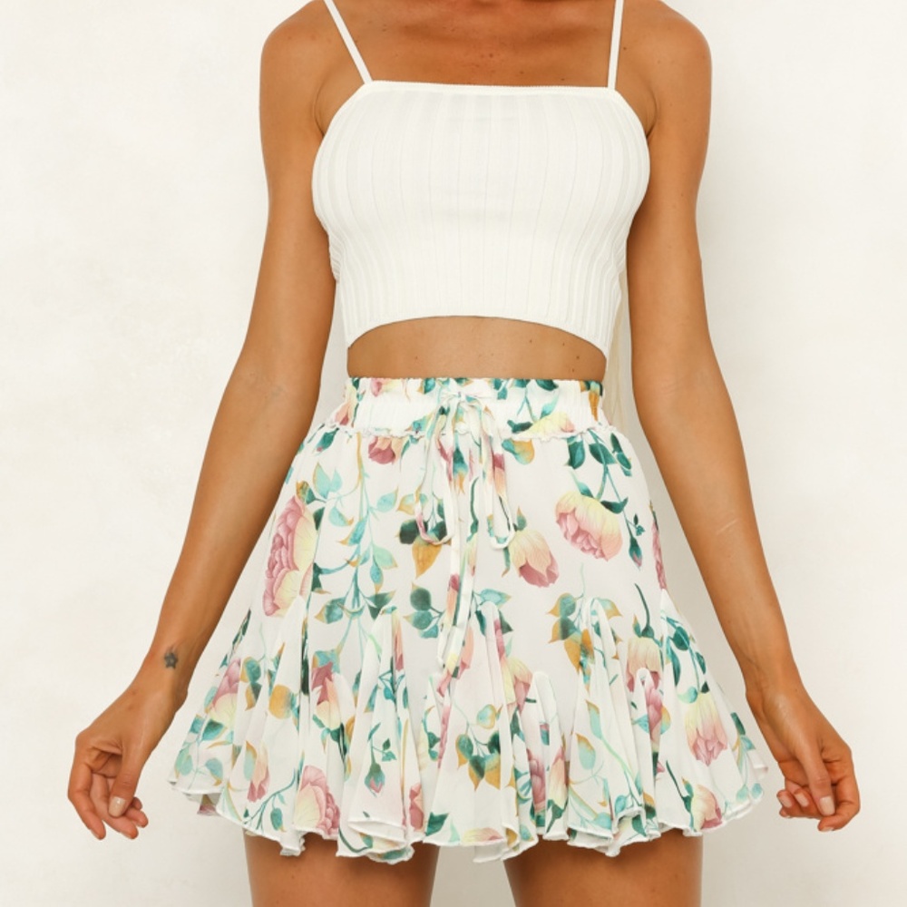 Hello Molly Flowy Skirt - Size M